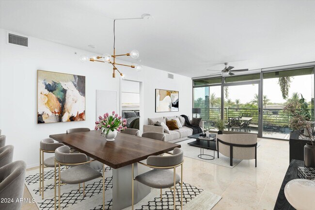 Foto del edificio - 7120 E Kierland Blvd