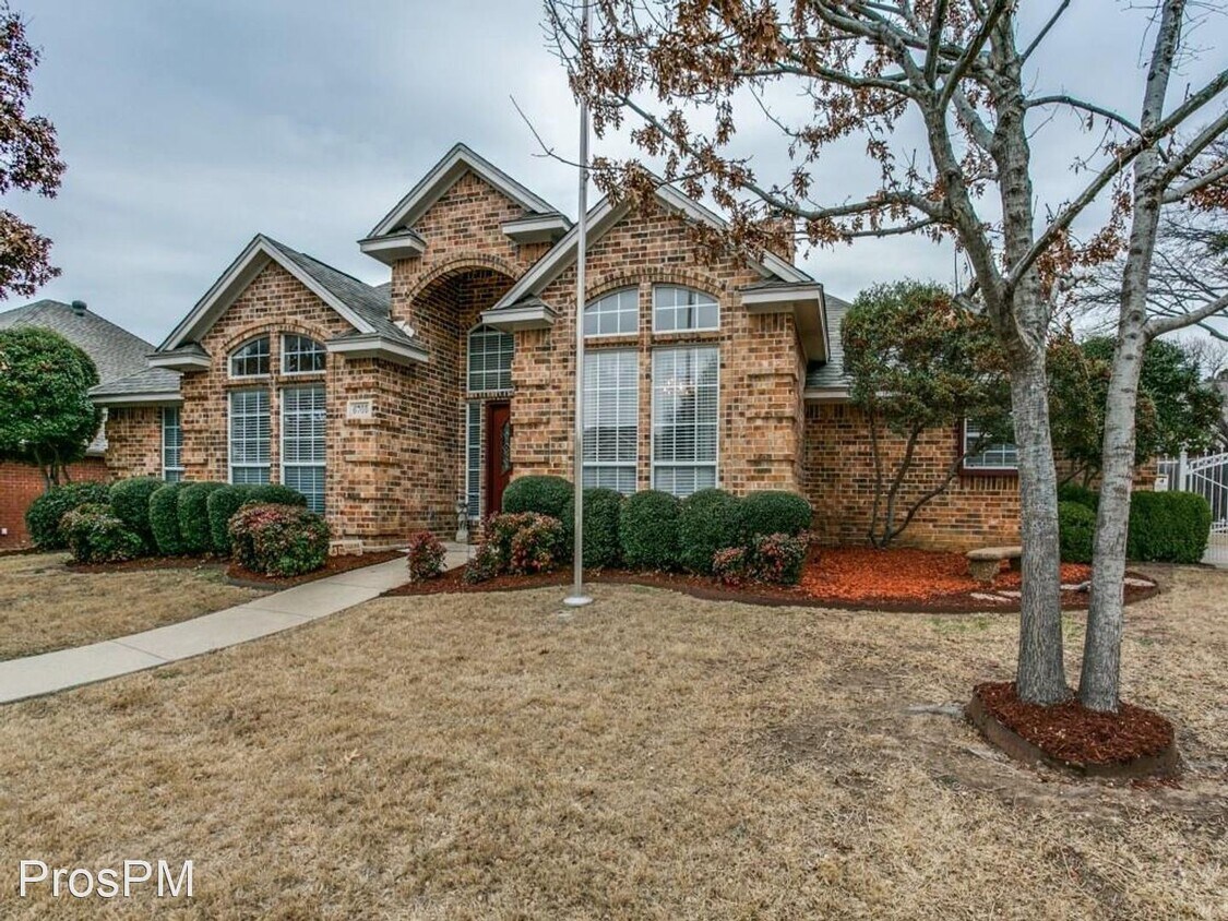 Primary Photo - 4 br, 2 bath House - 6705 Rolling Hills Dr