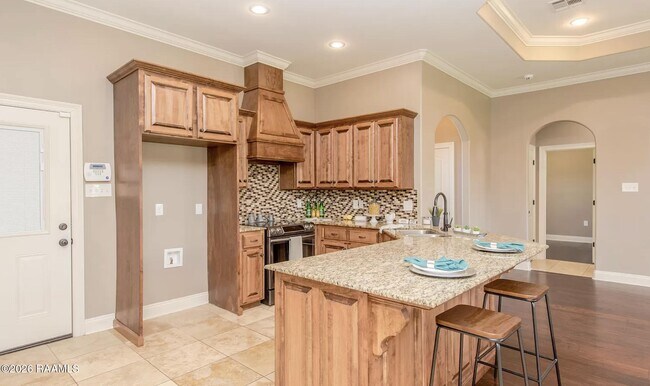 Foto del edificio - 315 Hill Ridge Dr