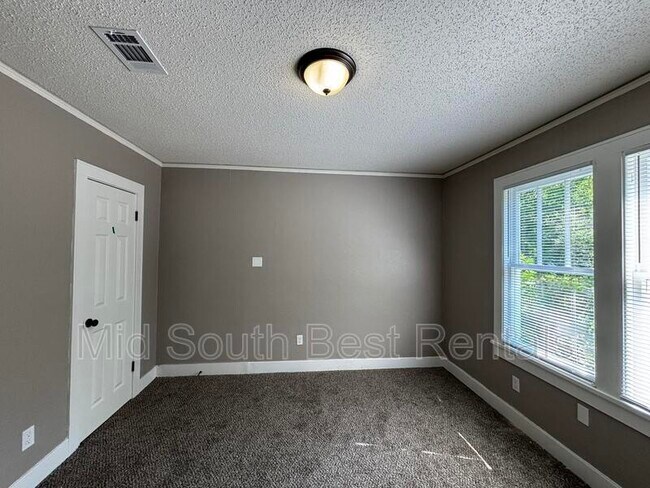 Foto del edificio - 4110 W 25th St