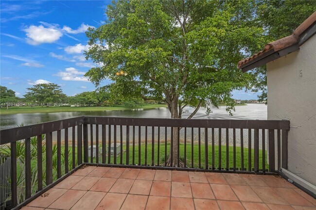 Foto del edificio - 15070 SW 49th Ln