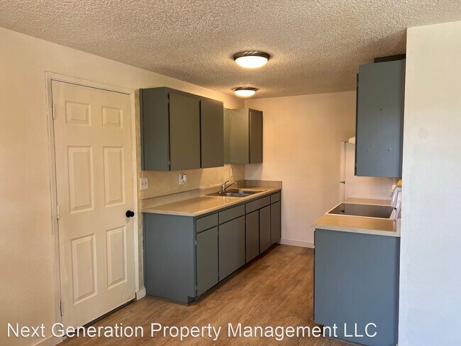 Building Photo - 3 br, 1 bath House - 286 Anton Ct