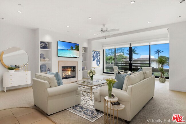 Building Photo - 1395 Vista Pacifica