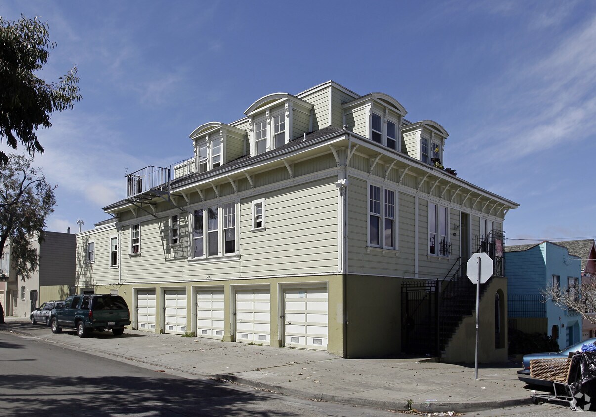 1501 Kirkwood Ave, San Francisco, CA 94124 Apartments in San