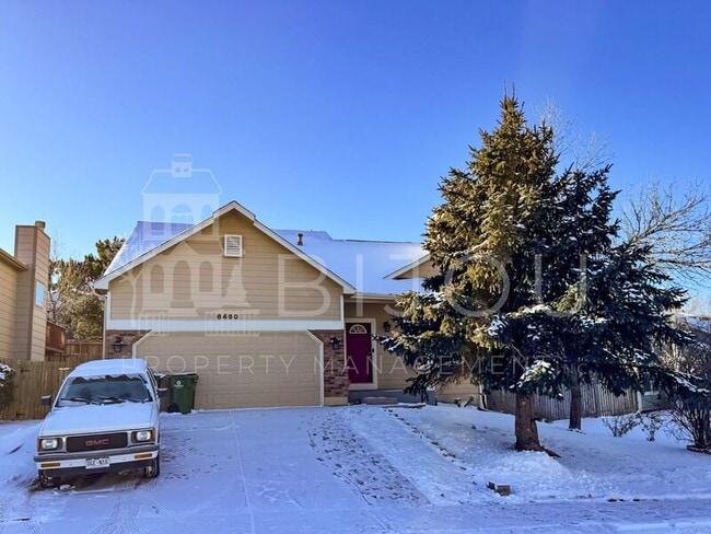 Photo - 6460 Fall River Dr House