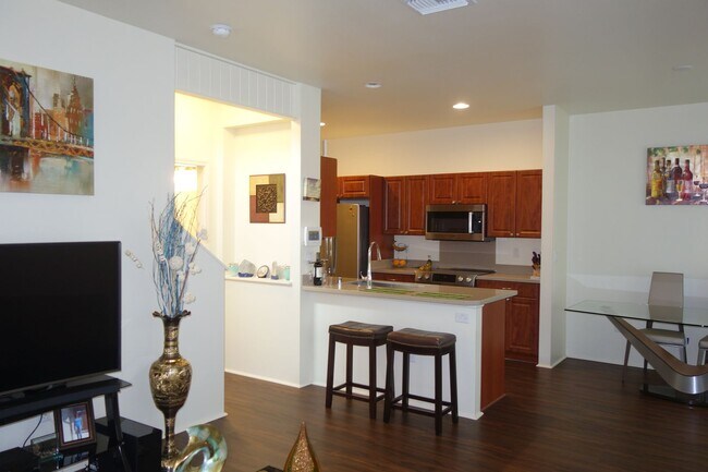 Building Photo - Wonderful 3 BD / 2.5 BA Home In Ewa Beach!!!