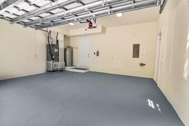 Foto del edificio - 3432 NE 15th Ave