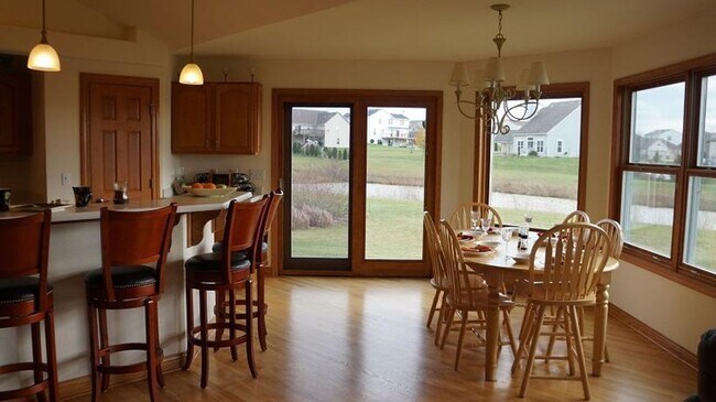 Building Photo - Experience spacious and comfortable living...