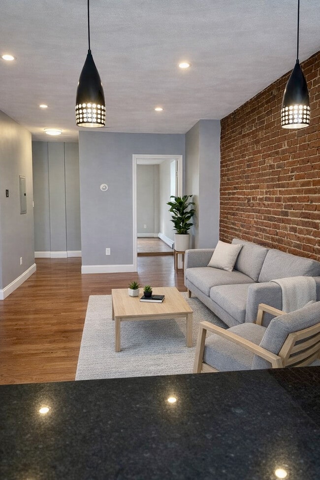 Foto del edificio - 349 Sumner St