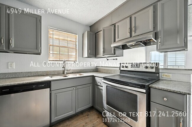 Foto del edificio - 4949 Miller Ave