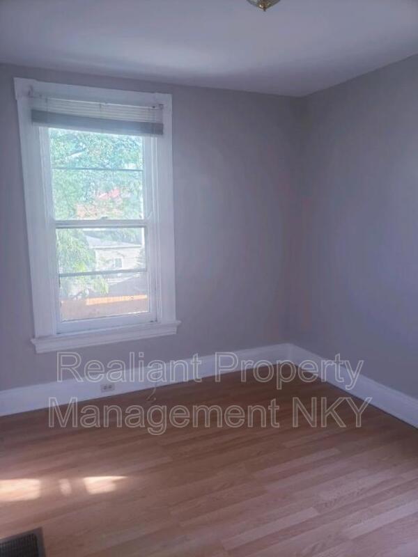 Foto del edificio - 222 E 15th St