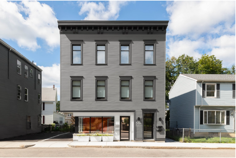 Primary Photo - 53 Harvard St