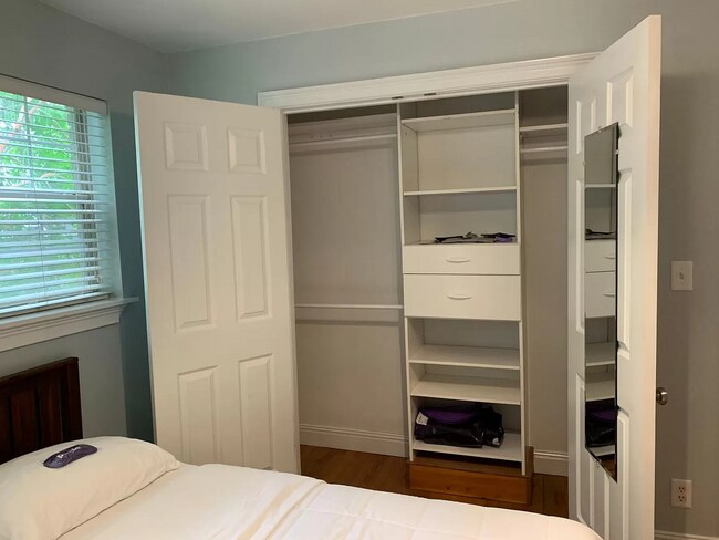 Foto del edificio - 1643 Briarcliff Rd NE
