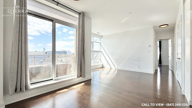 Photo du bâtiment - 15277 Yonge St