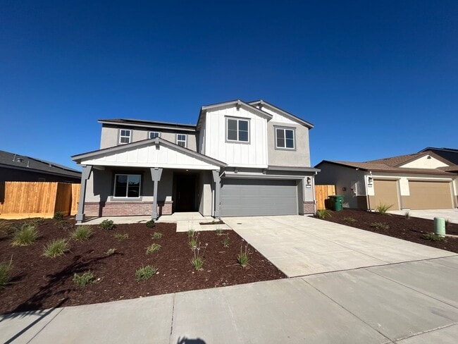 Building Photo - 1654 Pacific Dr