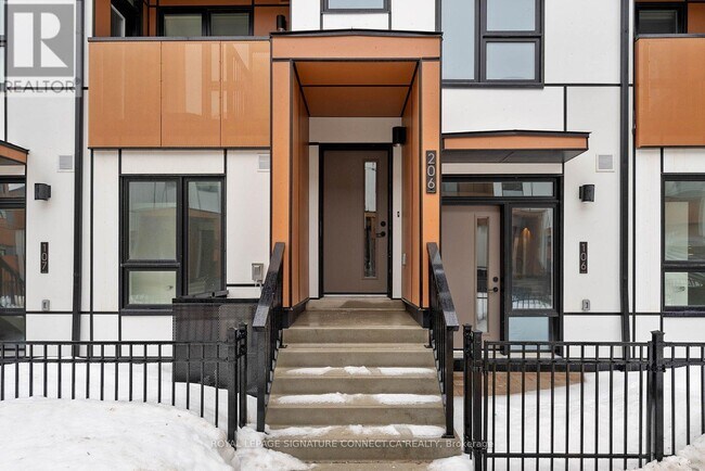 Photo du bâtiment - 30 All Nations Dr