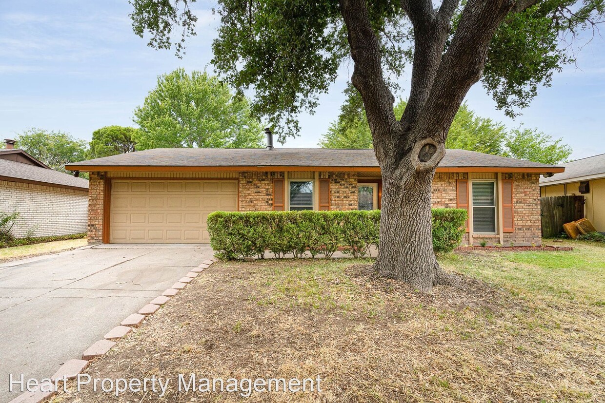 Primary Photo - 3 br, 2 bath House - 414 E Grenoble Drive