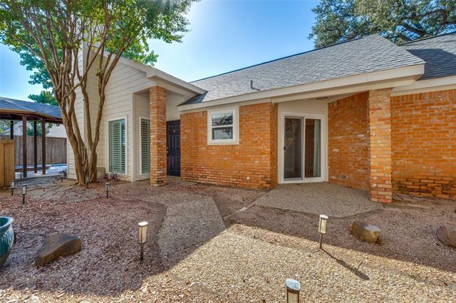 Foto del edificio - 4028 Rive Ln
