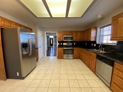 Foto del edificio - 11703 S Fir Ave
