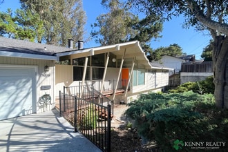 Building Photo - 4009 Kingridge Dr