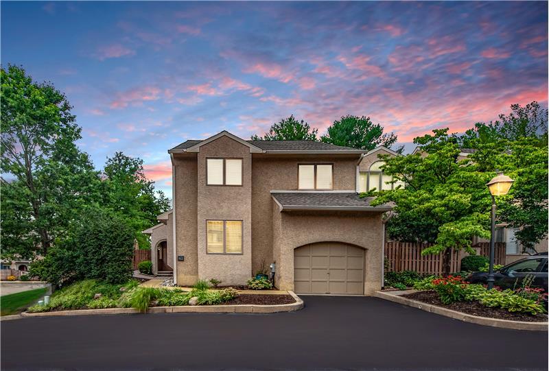 Photo - 42 Greythorne Woods Cir (Wayne, PA)
