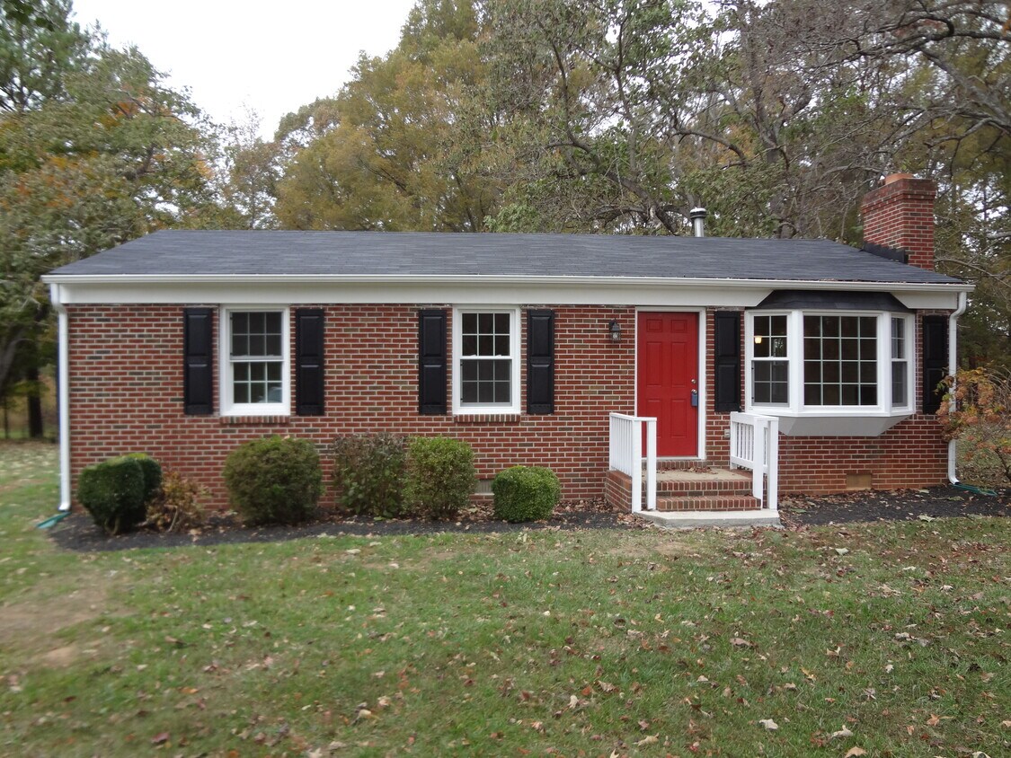 1909 Capeway Rd, Powhatan, VA 23139 House Rental in Powhatan, VA