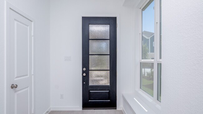 Building Photo - 2219 Via Isa Ln