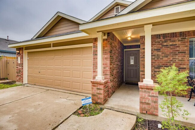 Building Photo - 123 Loon Lake Dr