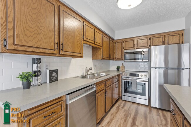 Foto del edificio - 2 Bedroom Townhome