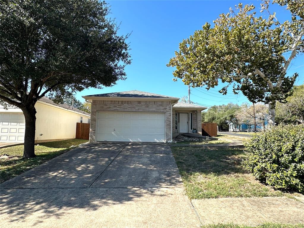 Foto principal - 11600 Mary Hargrove Ln