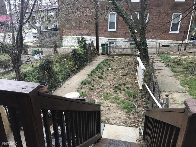 Foto del edificio - 2705 Riggs Ave