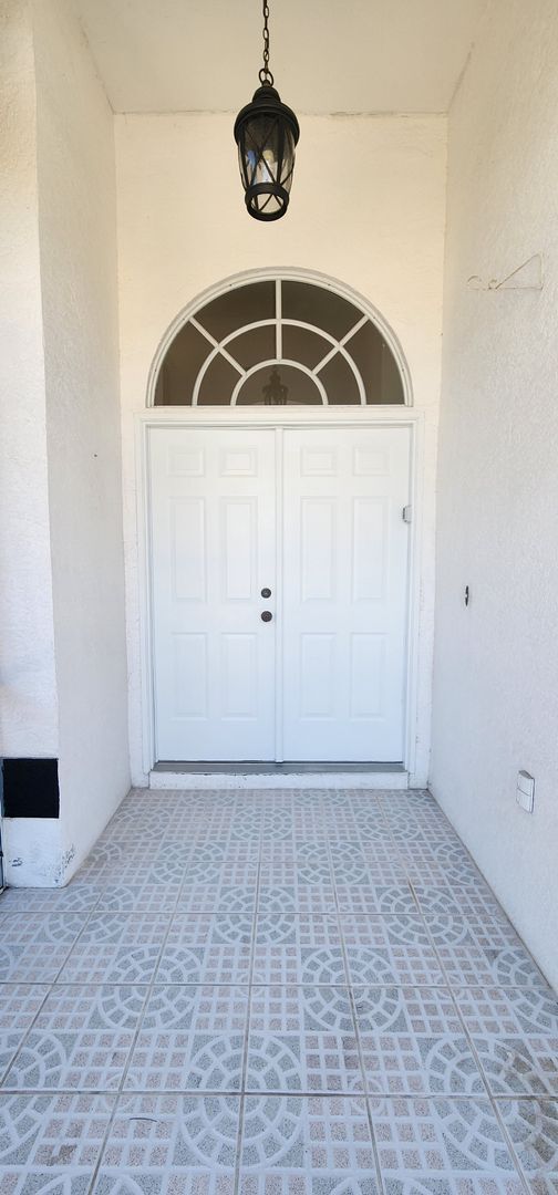 Foto del edificio - Newly Remodeled 3-Bed, 2-Bath Home with Pr...