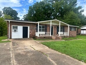 Building Photo - 1224 S Perkins Rd