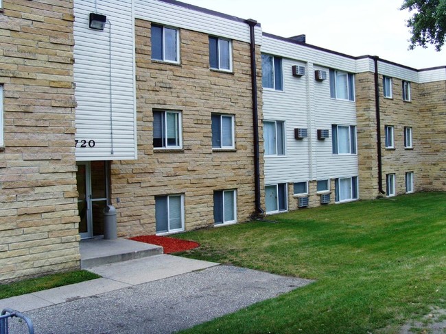 Fairview Apartments - Saint Peter, MN | Apartments.com