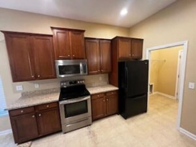 Building Photo - 159 Mayfield Dr