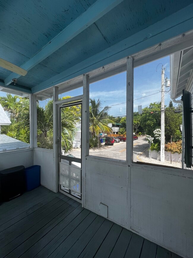 1425 Catherine St Unit UP, Key West, FL 33040 Apartments in Key West
