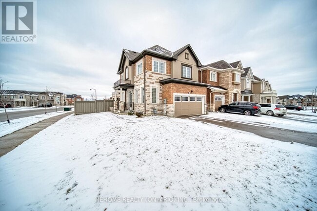Building Photo - 249 Thomas Phillips Dr