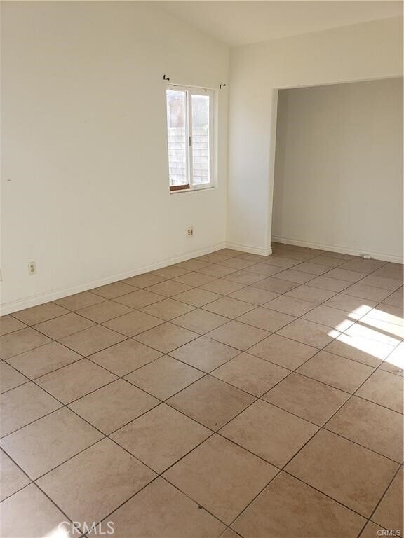 Foto del edificio - 839 N Allen St