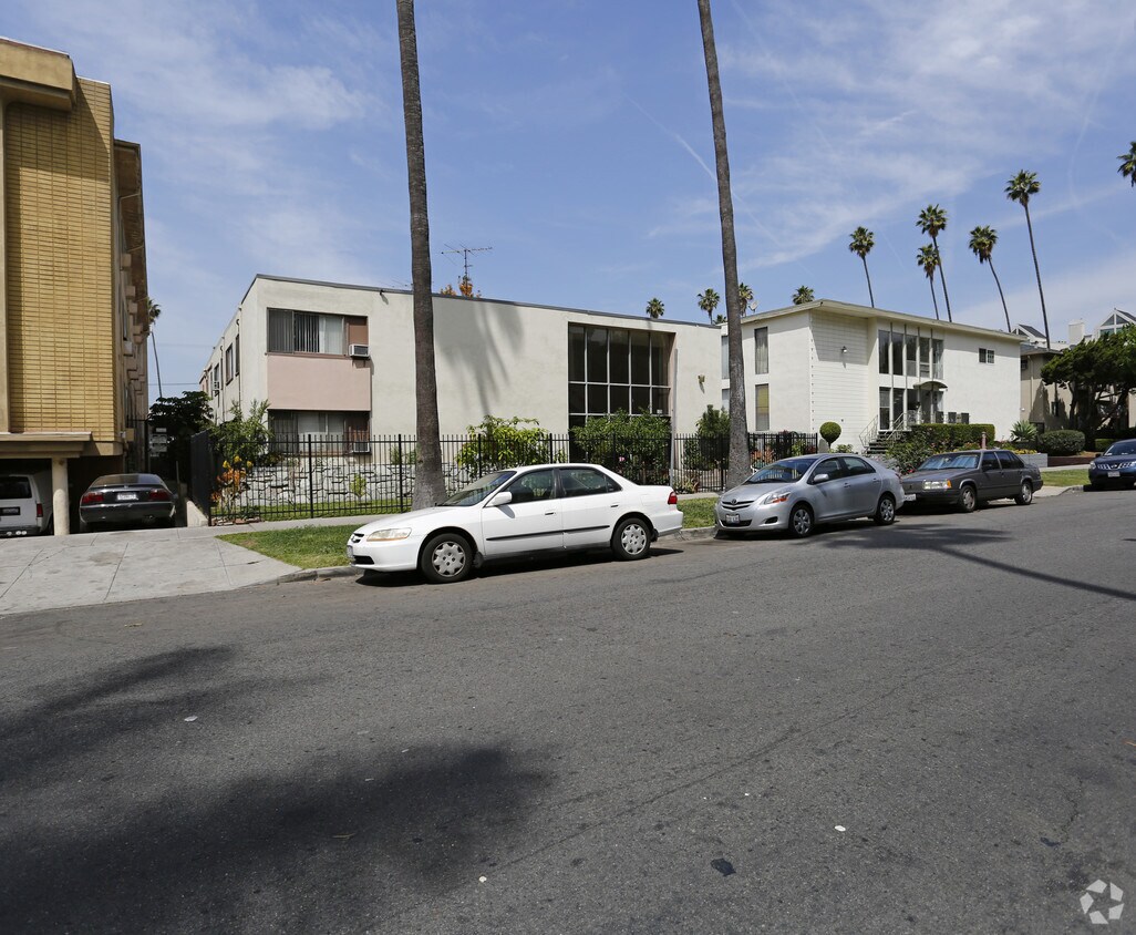 525 S Kingsley Dr, Los Angeles, CA 90020 Apartments in Los Angeles