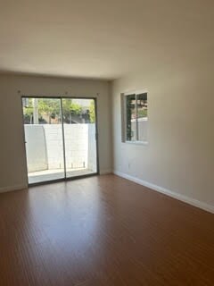 Foto del edificio - 305 N Vinedo Ave