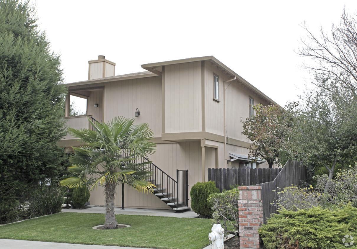 Building Photo - 21634-21636 Vallejo St
