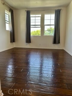 Building Photo - 628 Silk Tree