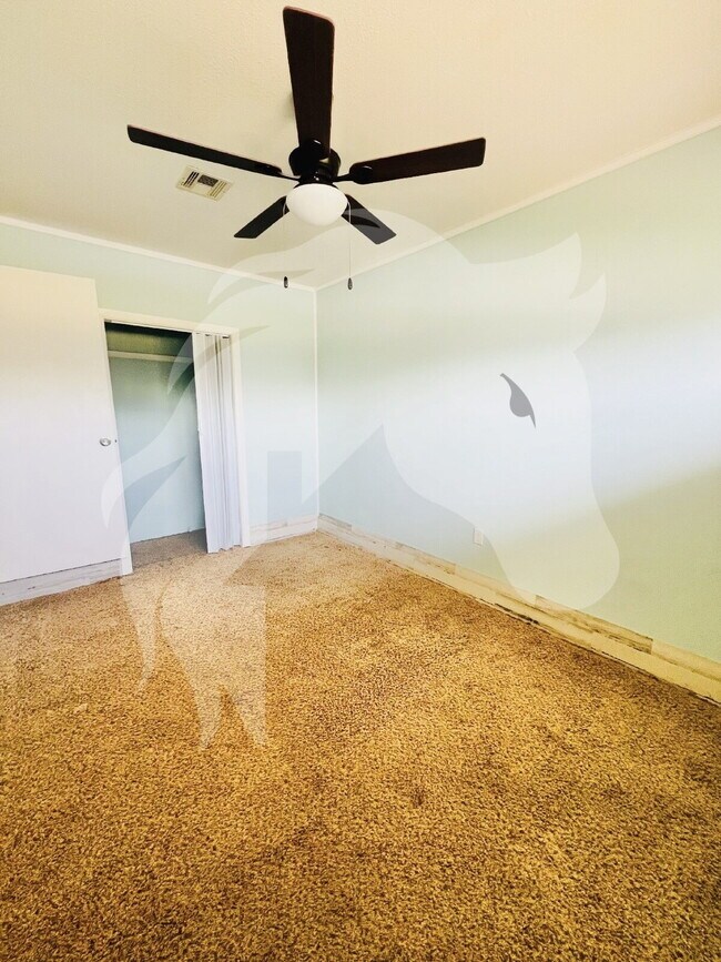 Foto del edificio - 840 N Windermere Dr