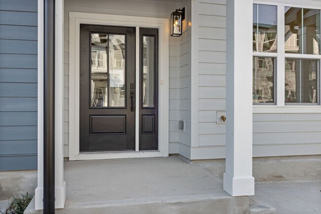 Foto del edificio - **OFFERING RENT DISCOUNT PROMOTION FOR FIRST 6 MONTHS** New Construction 4BD, 3.5BA Raleigh Townh...