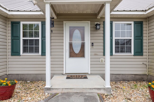 Building Photo - 212 Quail Creek Ct