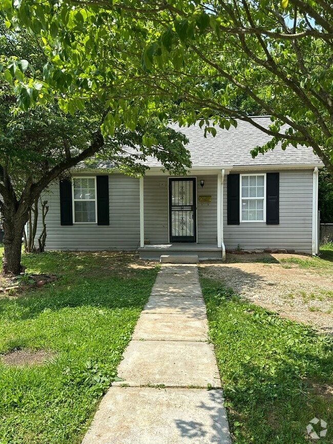 Building Photo - 4033 Ivy Ave