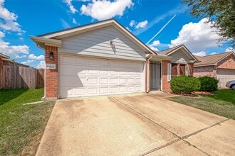 Building Photo - 10902 Primrose Acres Ln