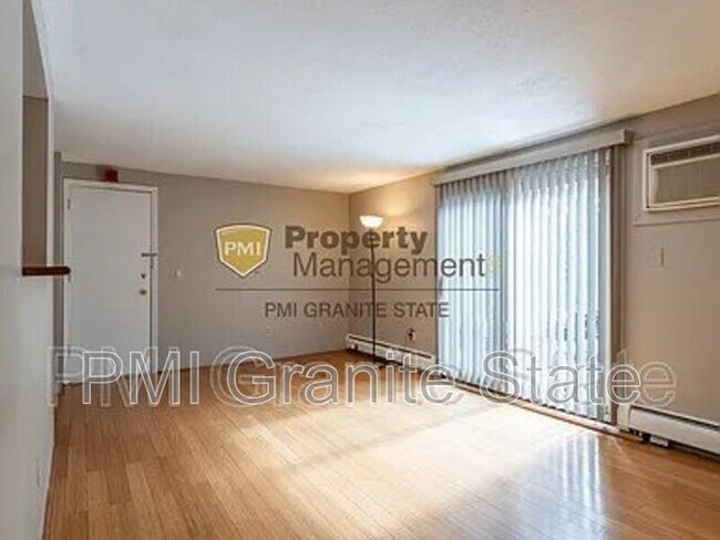 Foto del edificio - 135 English Village Rd