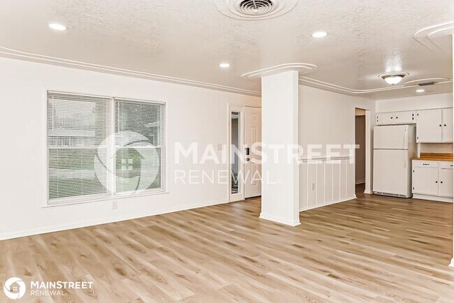 Building Photo - 3613 Sunny Dr, Mims, FL 32754