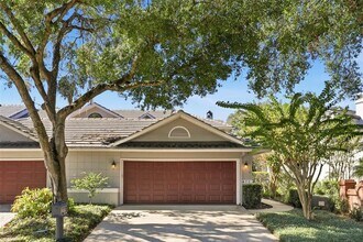 Building Photo - 470 Devon Pl